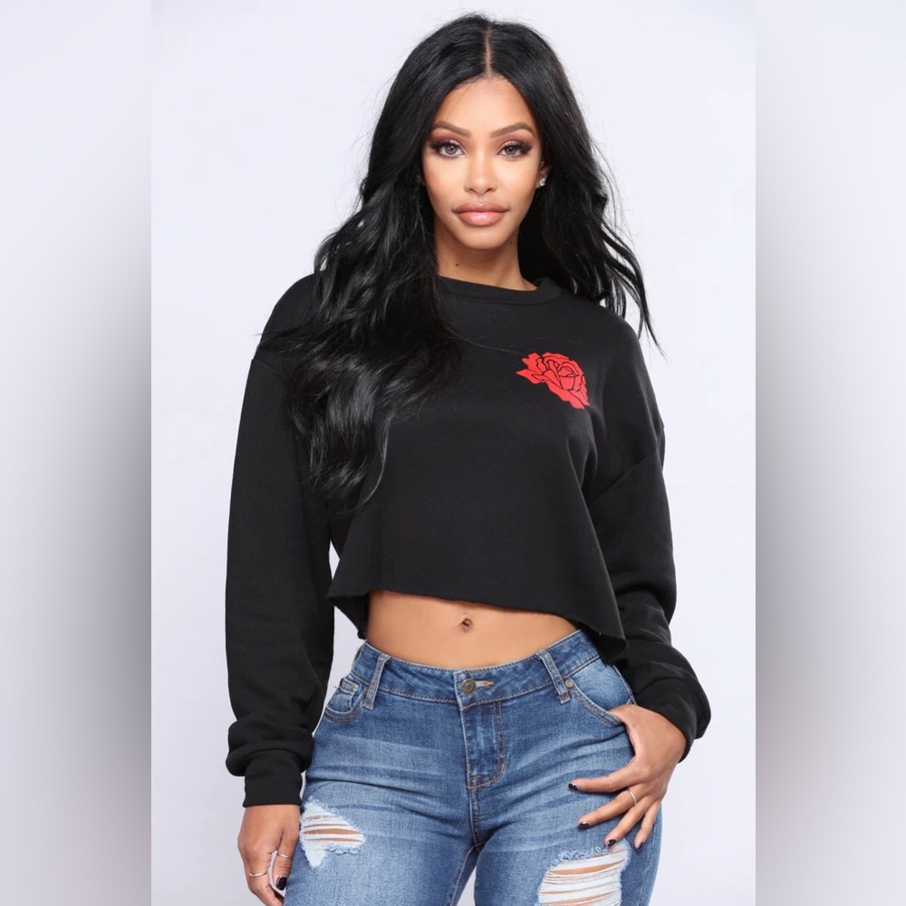 Fashion Nova Rose From The Heart Crop Top